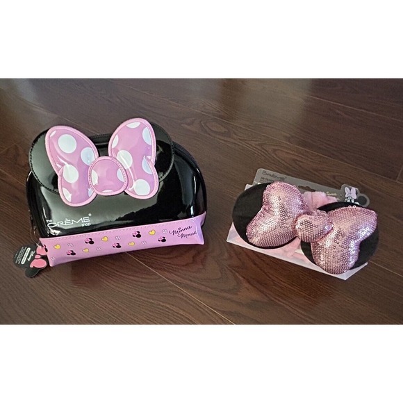 The Creme Shop Minnie Mouse Cosmetic Bag & Headband Set -‎ New - Picture 1 of 9